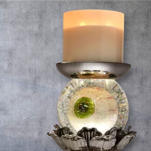 HALLOWEEN EYEBALL PEDESTAL WATER GLOBE 3-WICK CANDLE HOLDER BY BATH & BODY WORKS - Picture 2 of 6
